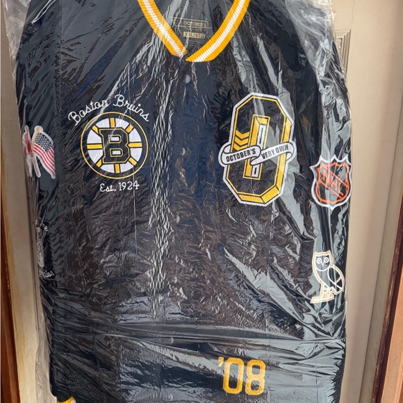 Boston Bruins OVO Black and Yellow Jacket size 3xl worn once dry cleaned